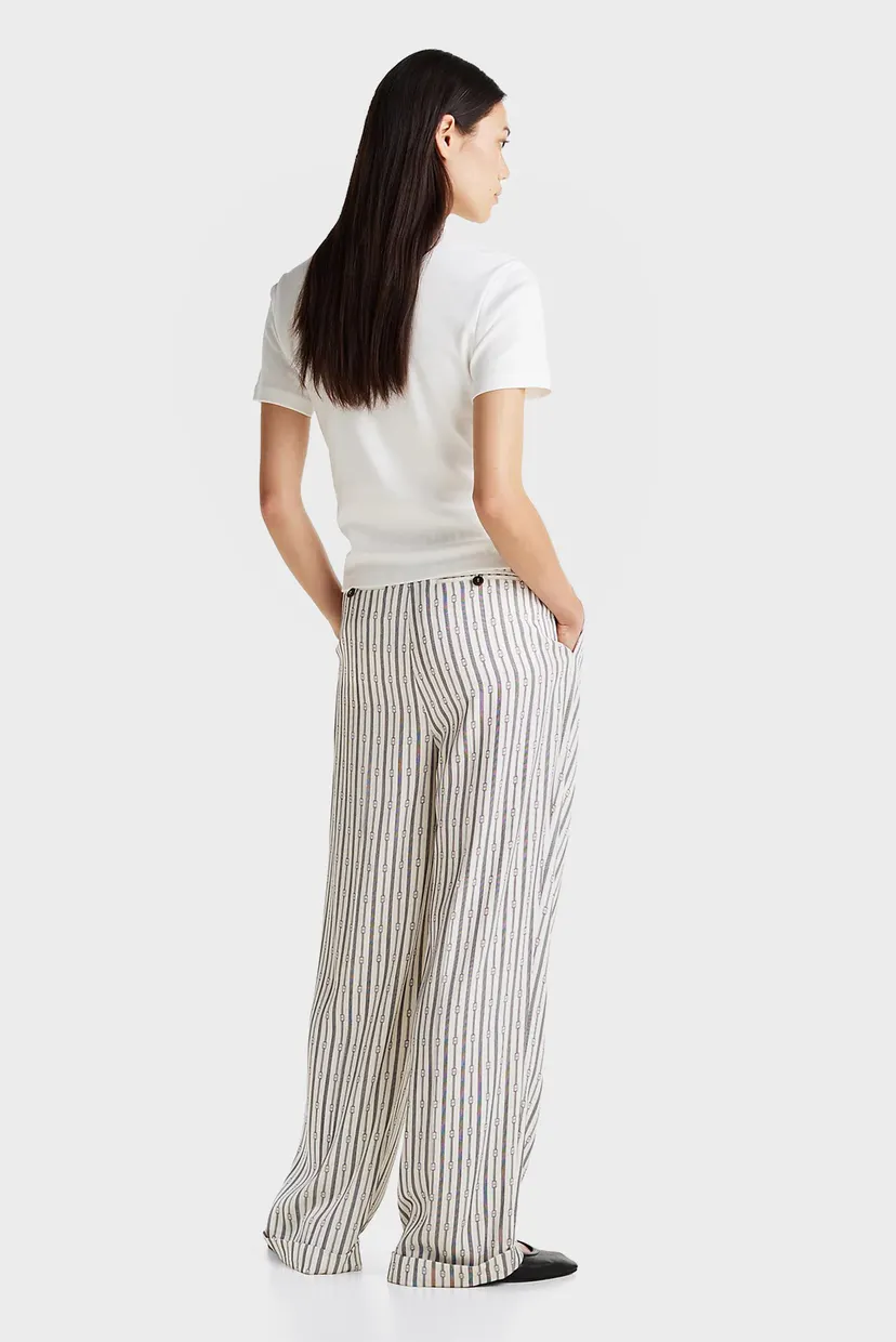 Женская белая футболка NEW CODY SLIM CROP MOCK-NK 3