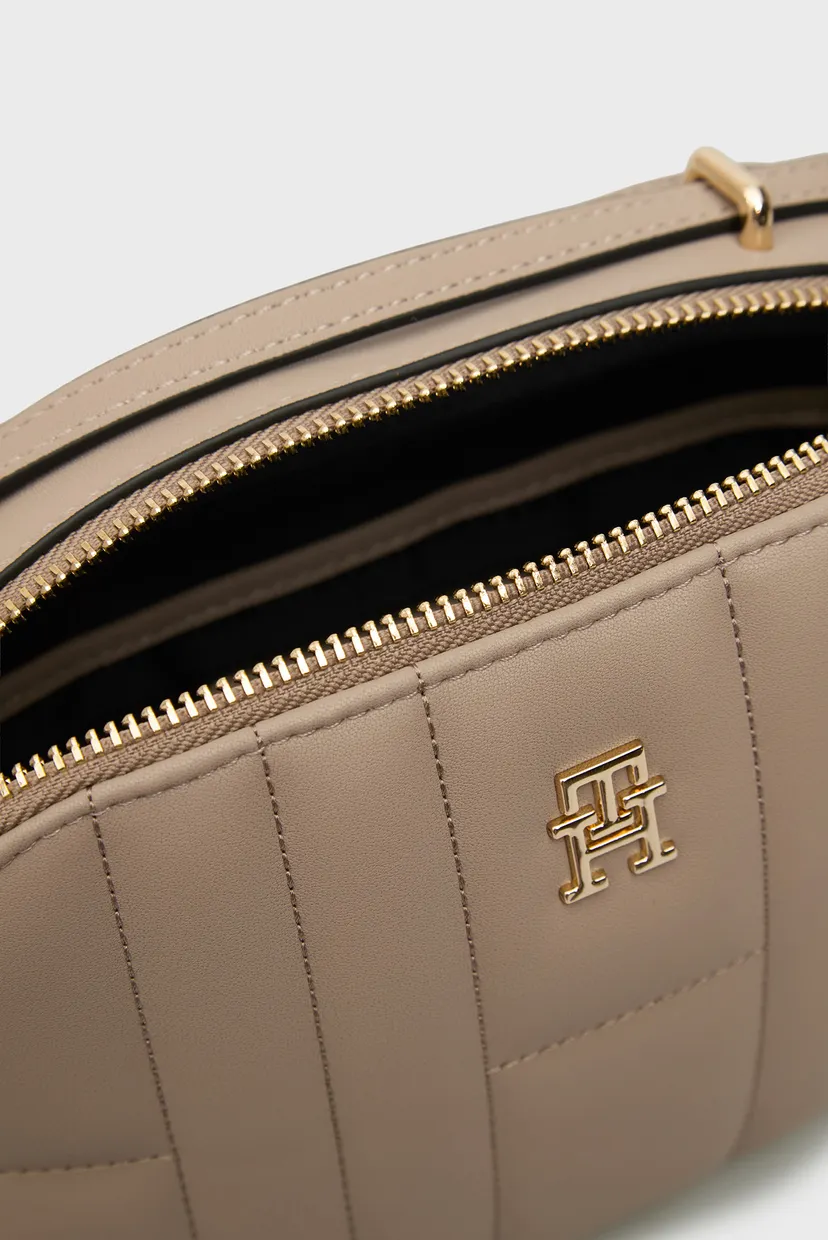 Жіноча бежева сумка TH FEMININE CONV CAMERA BAG 5