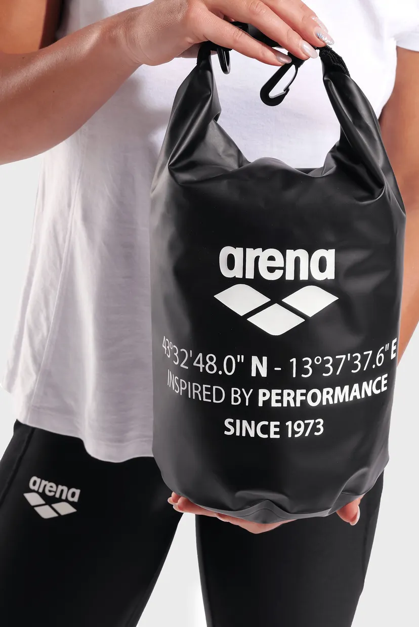 Чорна спортивна сумка DRYBAG 5LT 6