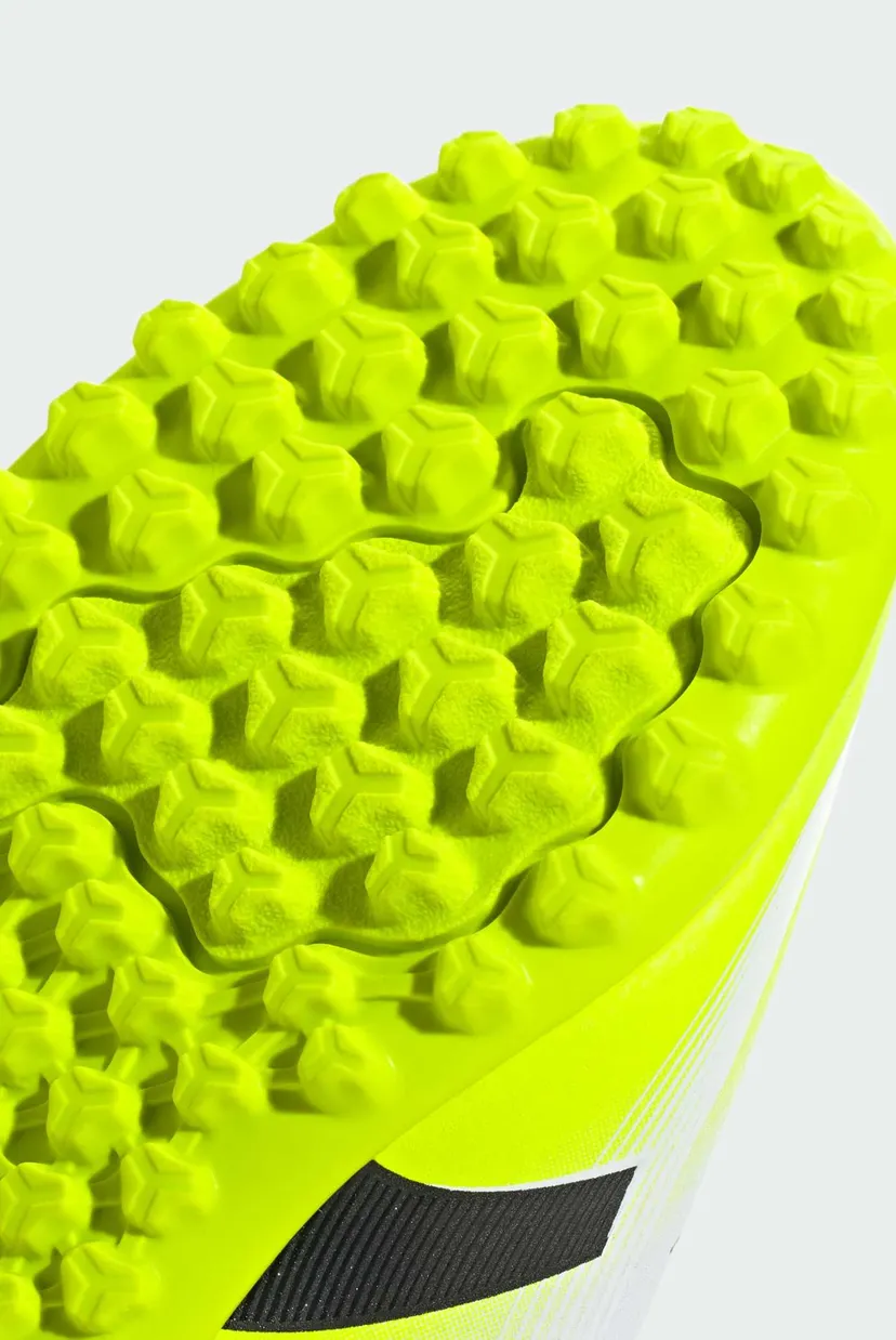 Детские белые сороконожки Predator Club Turf Kids 9