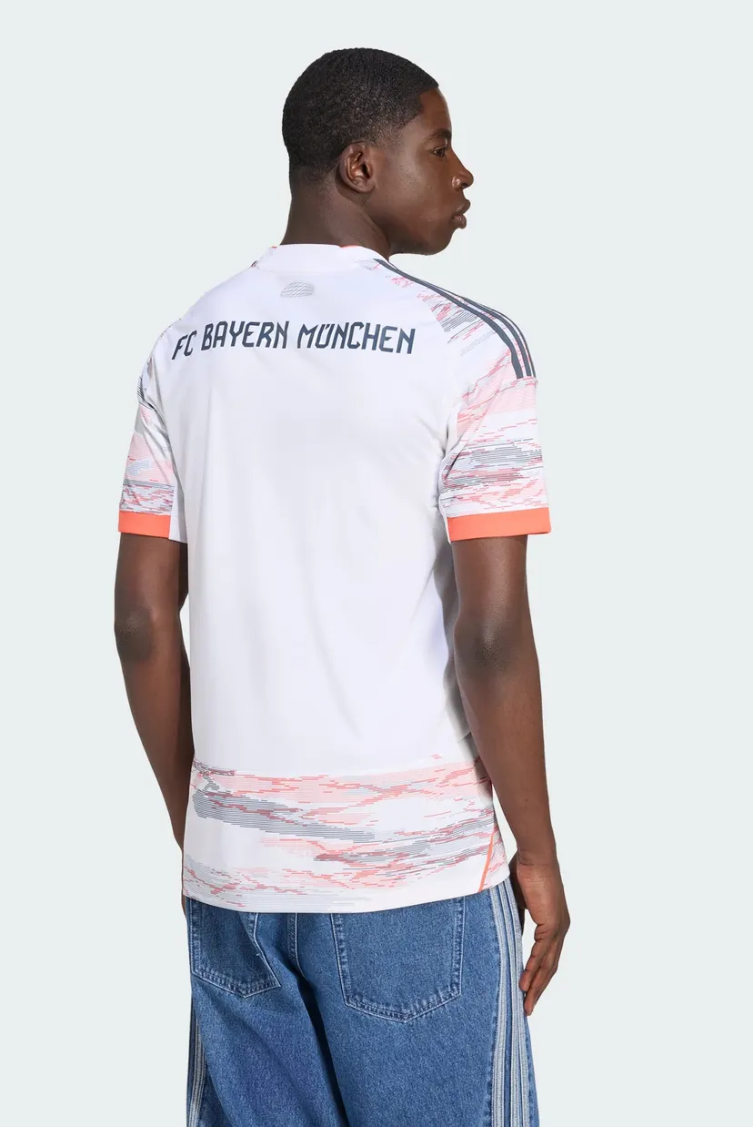 Чоловіча біла футболка з візерунком FC Bayern 25/26 Away 3
