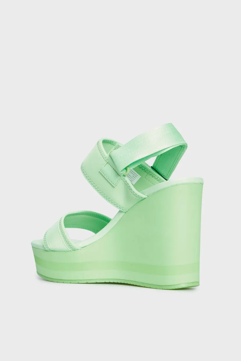Женские зеленые босоножки WEDGE SANDAL BADGE 5