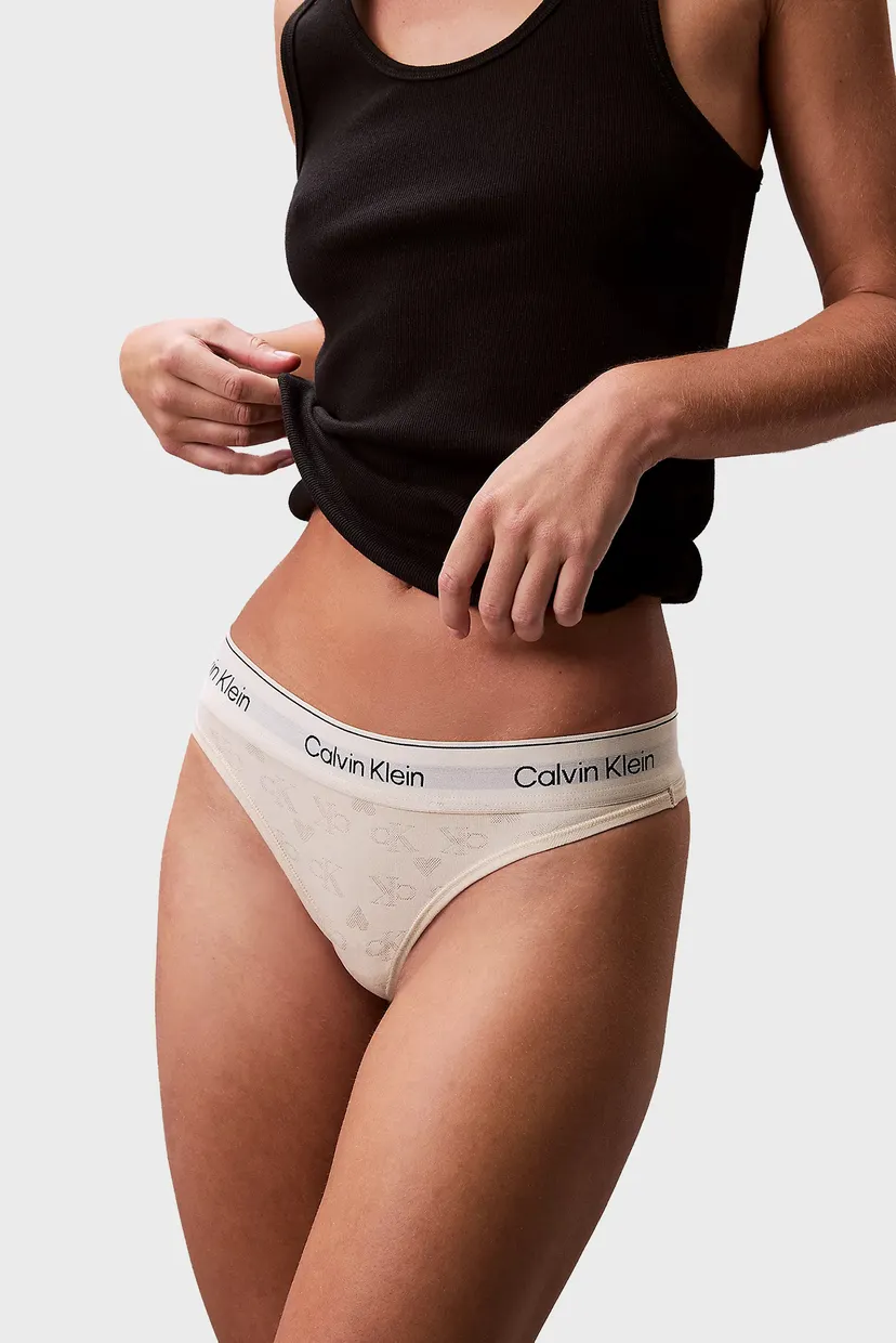 Жіночі білі трусики THONG 5