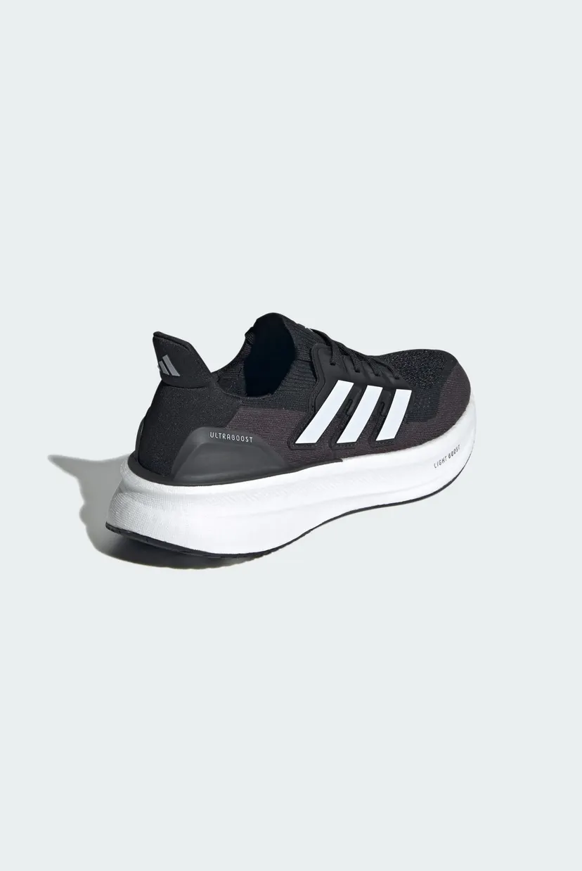 Жіночі чорні кросівки Ultraboost 5 5