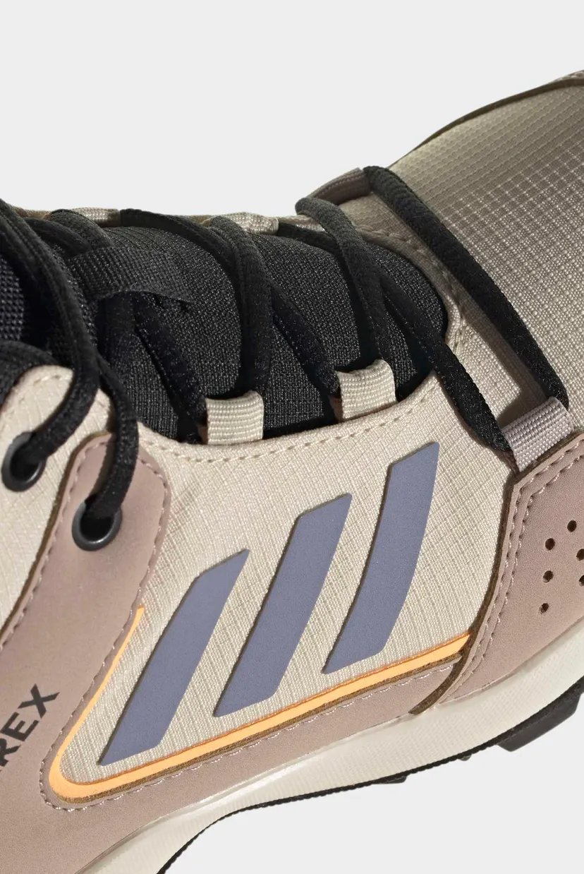 Дитячі бежеві черевики Terrex Hyperhiker Mid 8