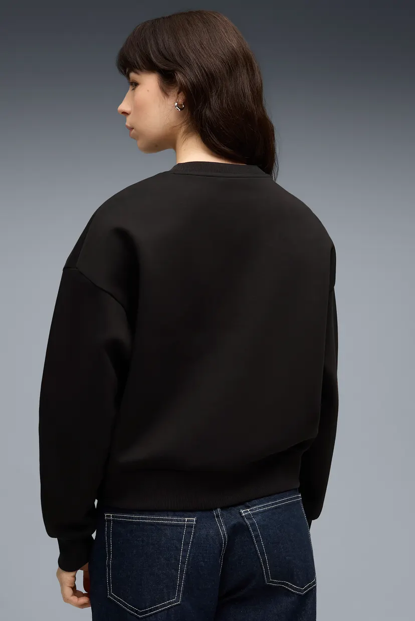 Женский черный свитшот Essentials Elevated Logo Sweatshirt Women 3