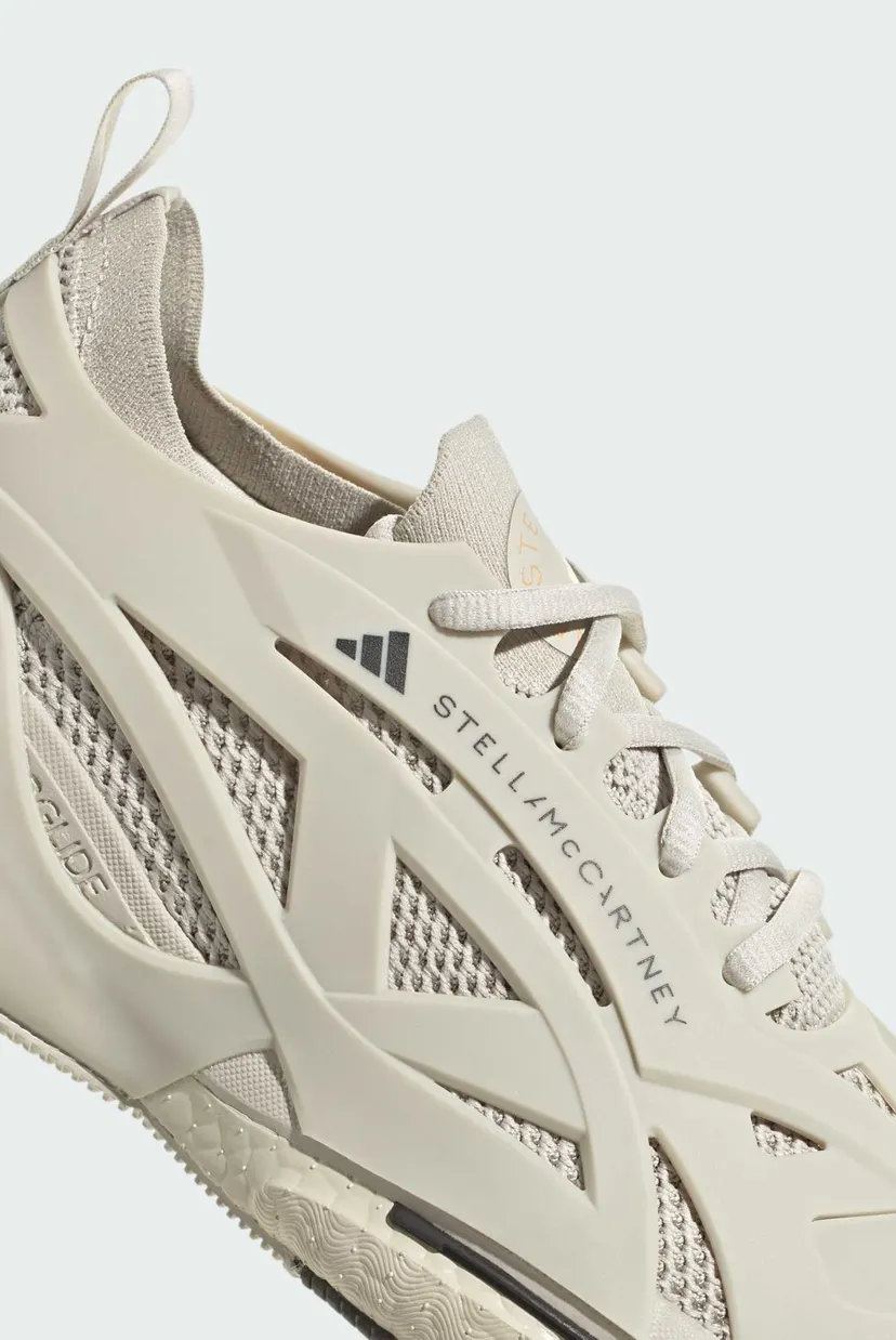 Жіночі бежеві кросівки adidas by Stella McCartney Solarglide 8