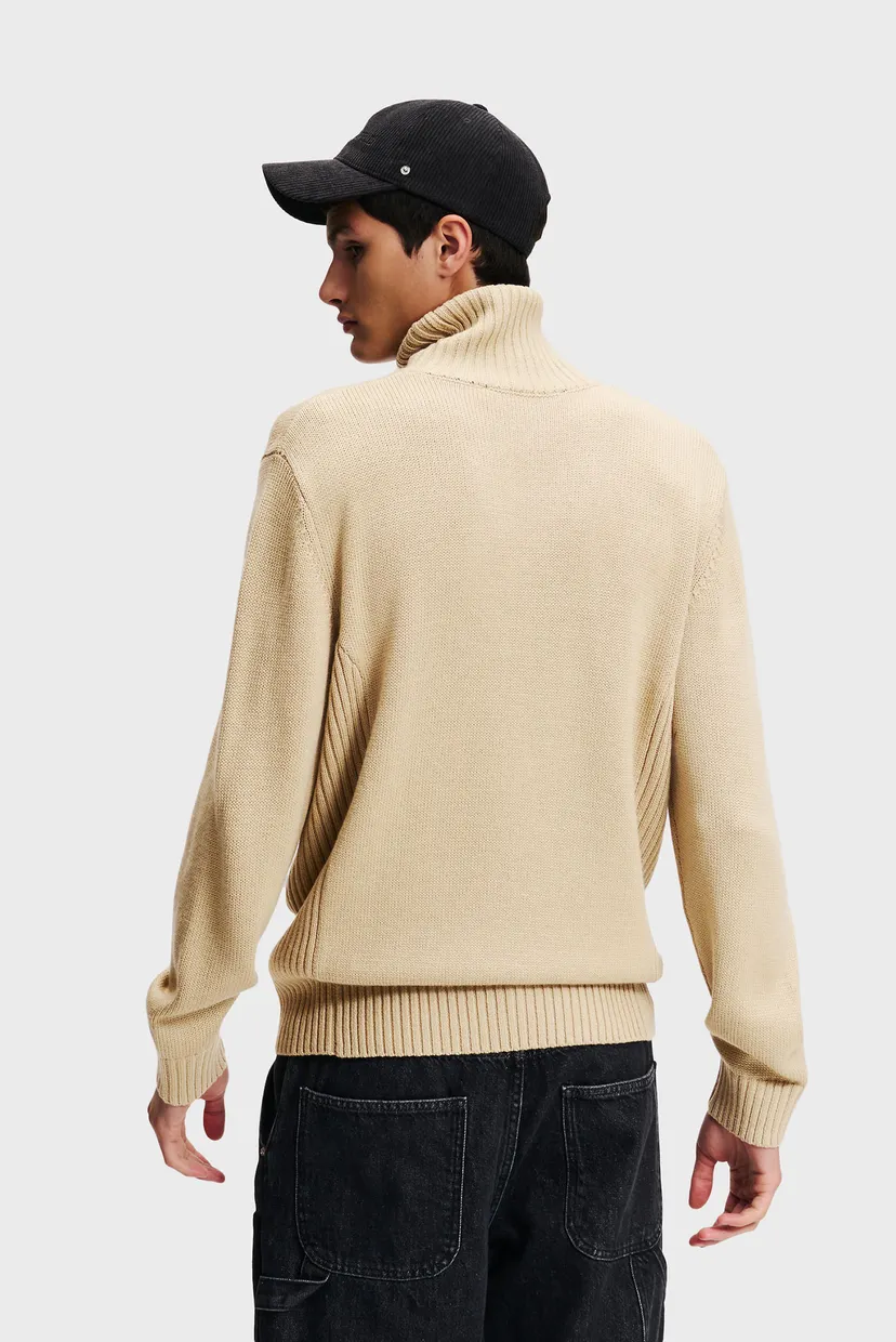 Чоловічий бежевий вовняний светр regular rollneck 3