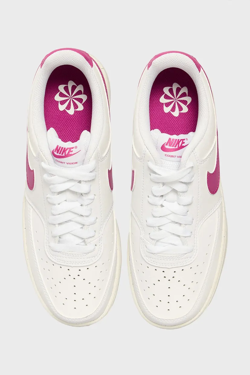 Жіночі білі снікерси W NIKE COURT VISION LO NN 4