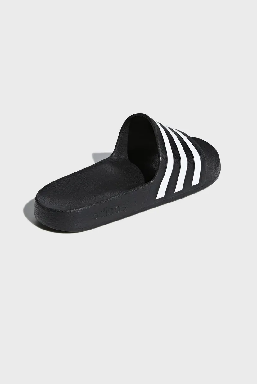 Мужские черные слайдеры Adilette Aqua 5