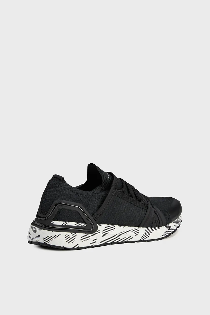 Женские черные кроссовки adidas by Stella McCartney Ultraboost DNA 6