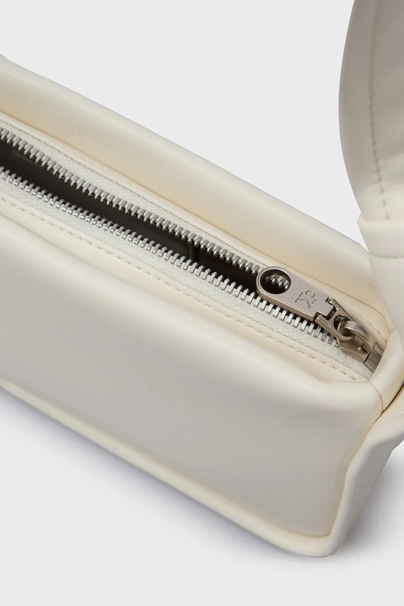 Жіноча біла сумка KNOTTED SHOULDER BAG26 6