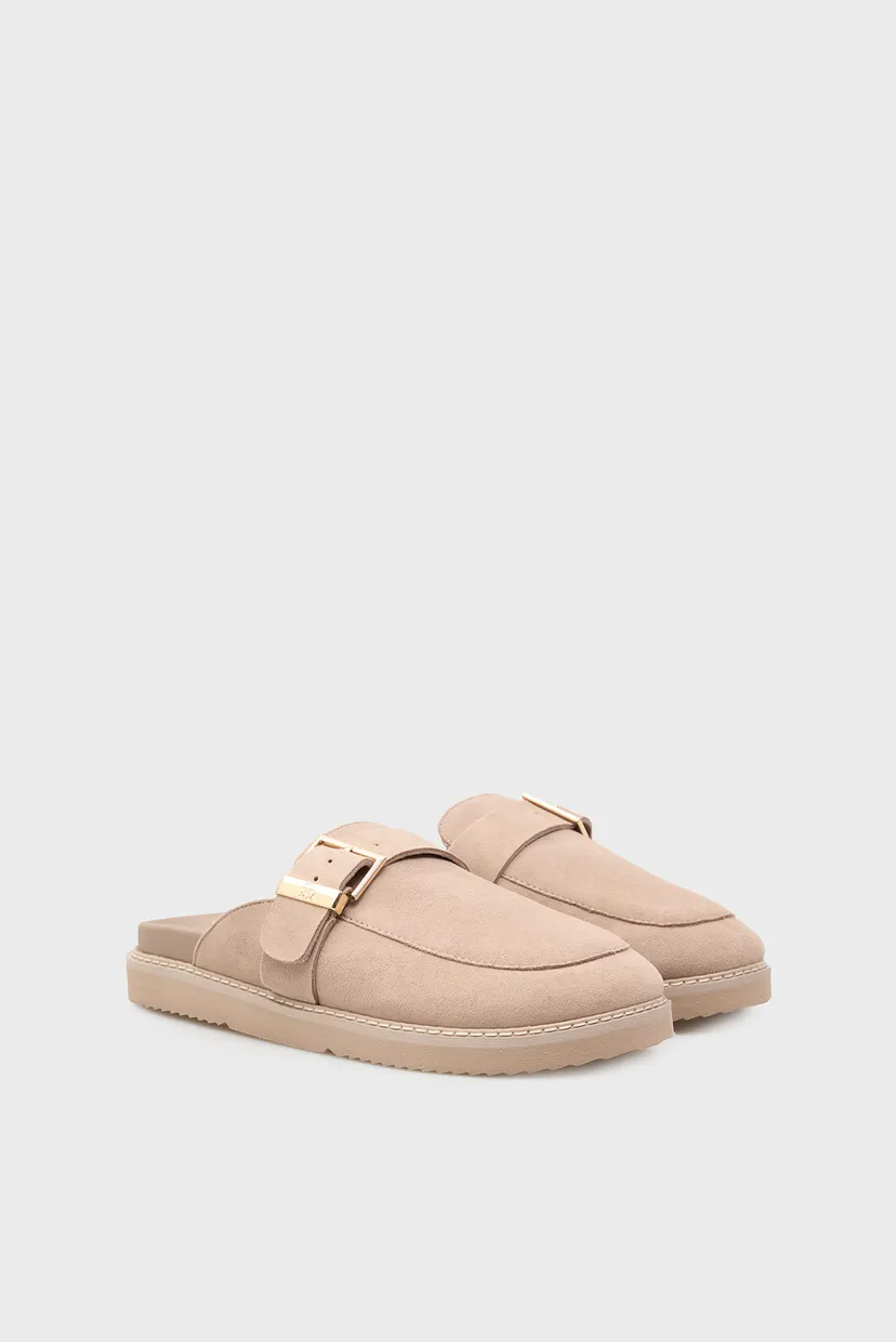 Жіночі бежеві замшеві клоги BUCKLE FUR 3