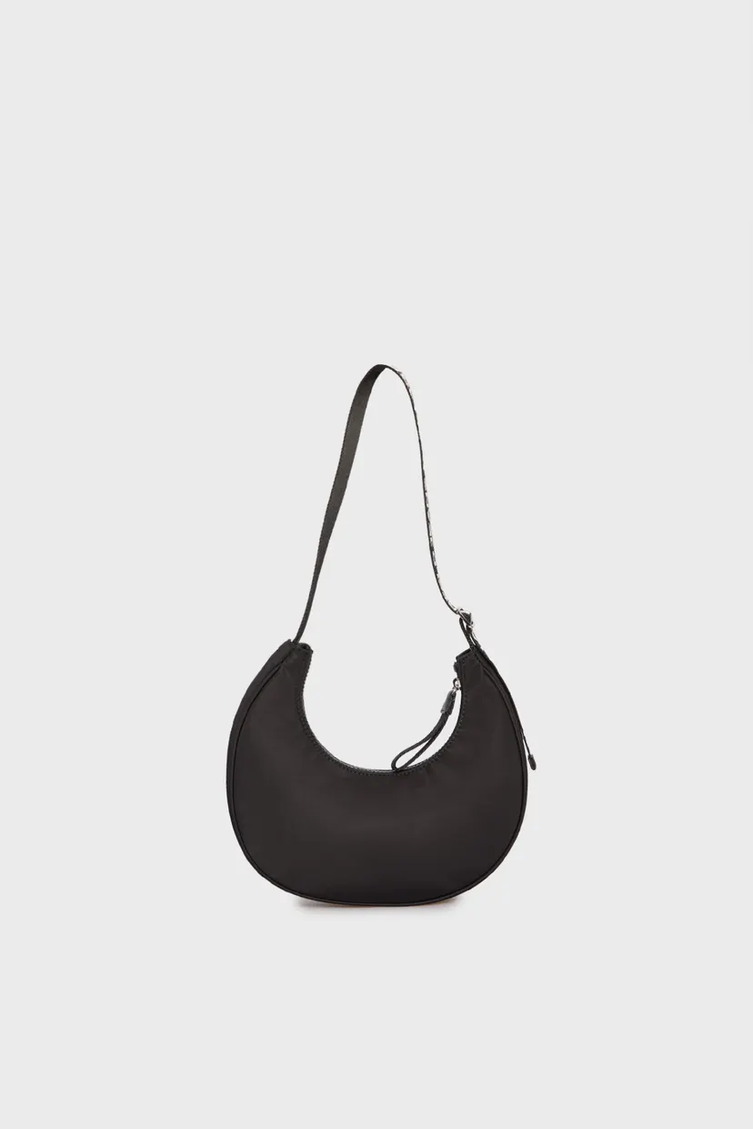 Женская черная сумка essential nylon moon 4