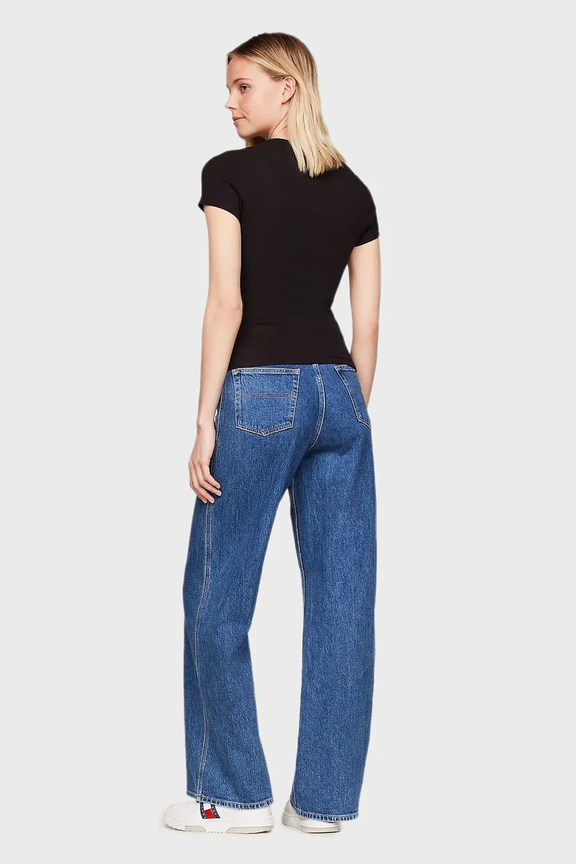 Женская черная футболка TJW SLIM BADGE RIB TEE 3