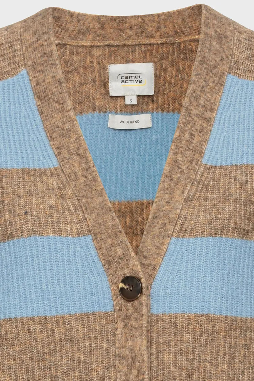 Жіночий кардиган у смужку KNITWEAR 3