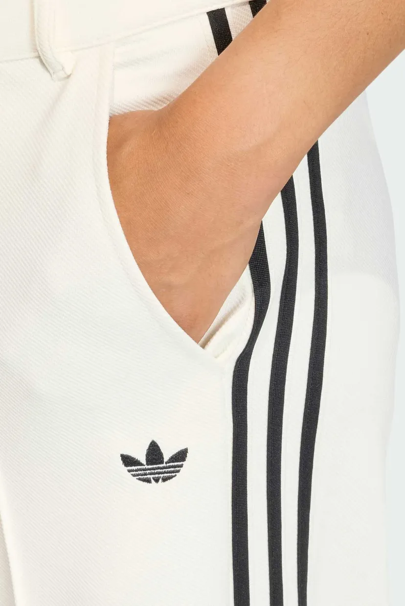 Жіночі білі спортивні штани SPORT TAILORED 4