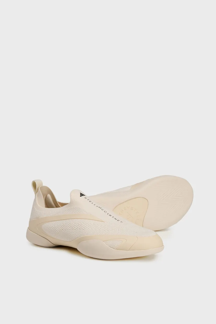 Бежеві сліпони adidas By Stella McCartney Taekwondo 4