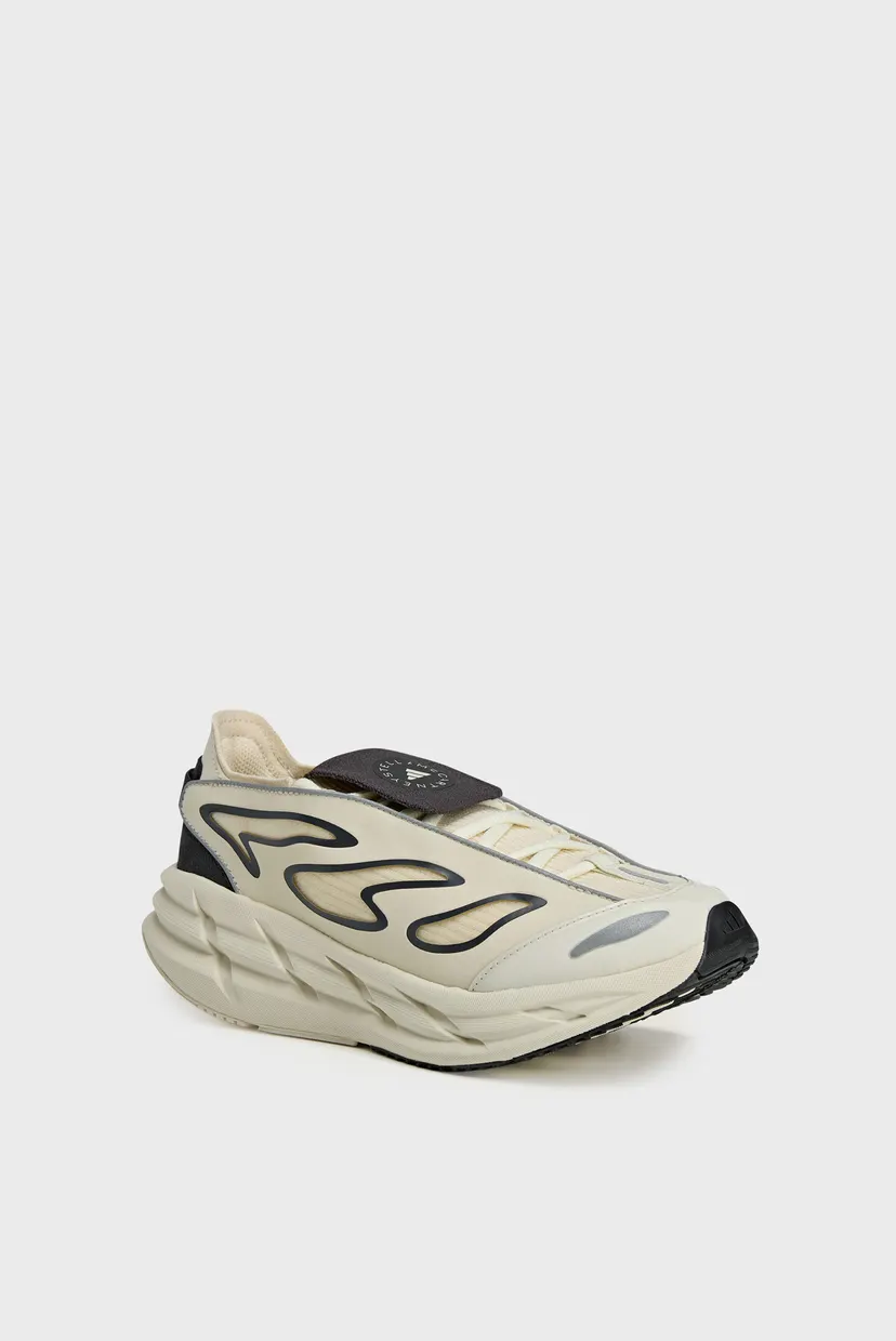 Жіночі бежеві кросівки adidas By Stella McCartney Adistar 5