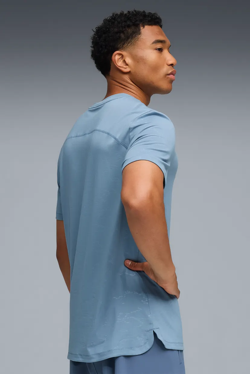 Чоловіча синя футболка CLOUDSPUN Training Tee Men 3