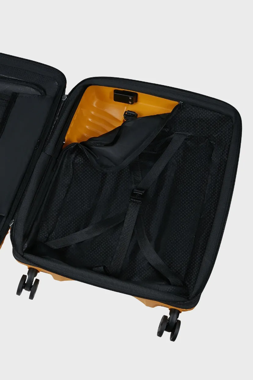 Жовта валіза 55 см UPSCAPE YELLOW 6