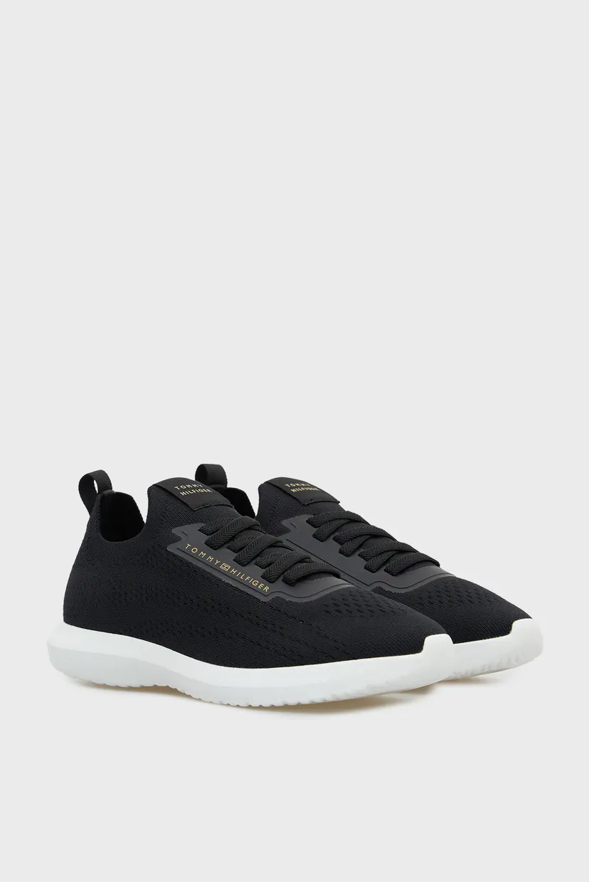 Женские черные кроссовки EXTRALIGHT RUNNER 3