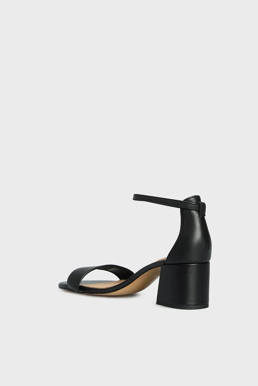 Женские черные кожаные  босоножки LEATHER ANKLE STRAP HEEL 5
