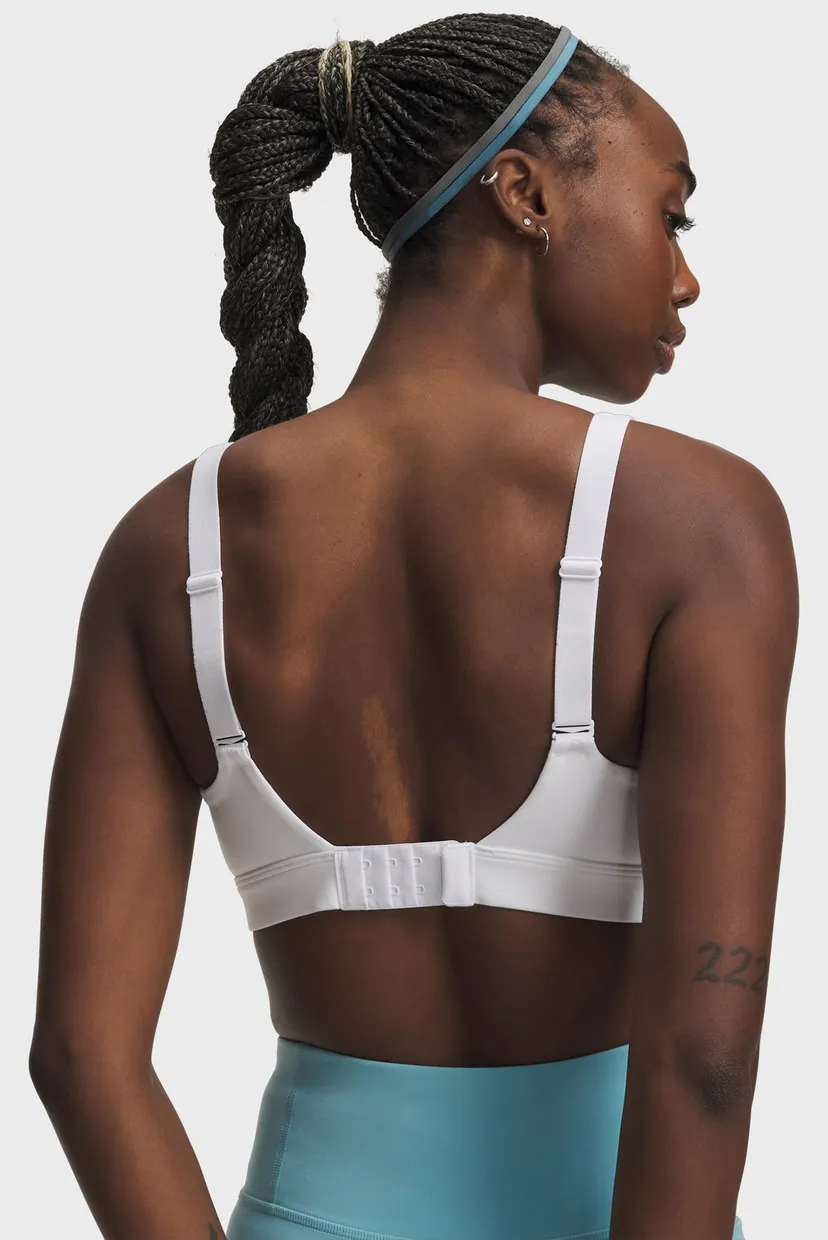Женский белый топ UA Effortless High Bra 3