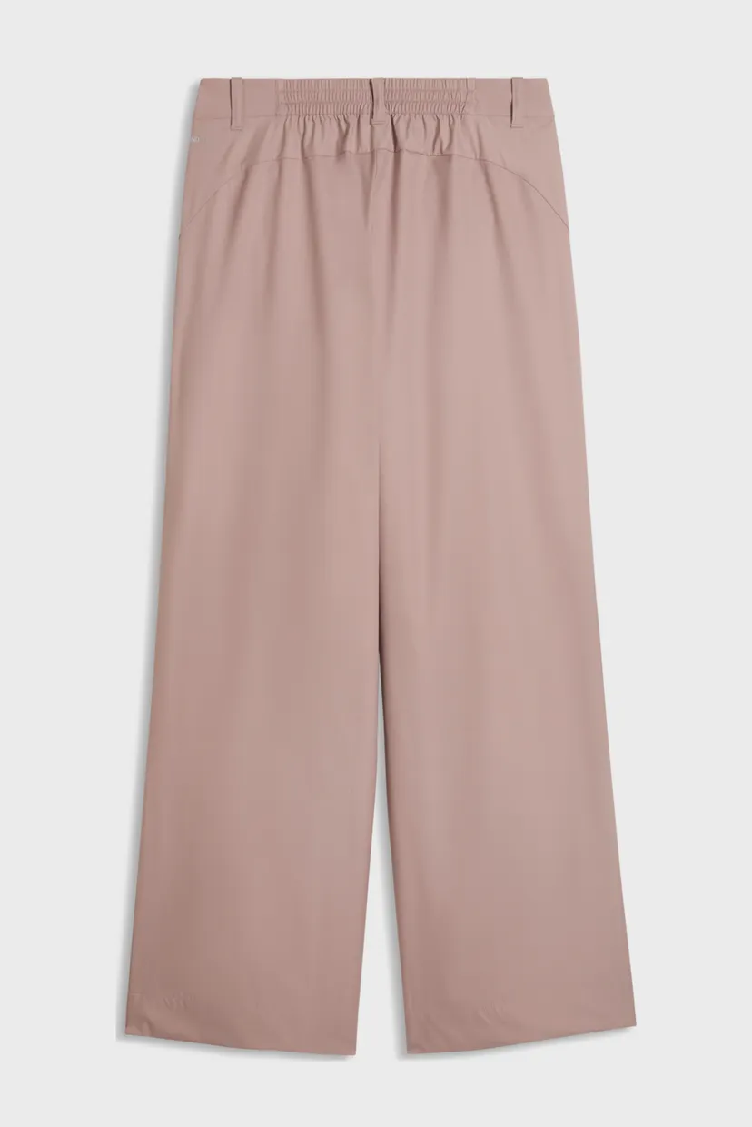 Женские пудровые спортивные брюки PUMATECH SENSE windCELL Pants Women 5