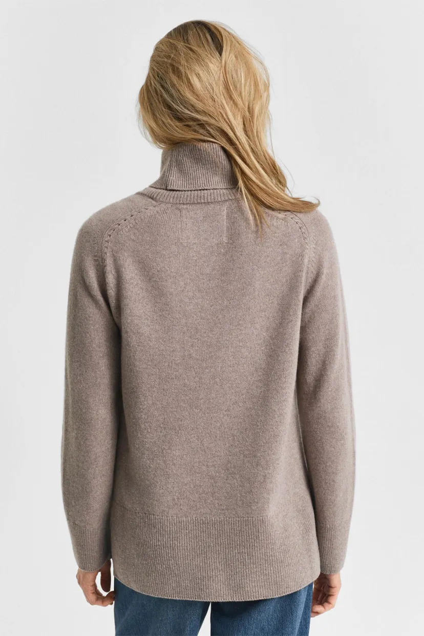 Жіночий бежевий вовняний светр SOFT WOOL TURTLENECK 3