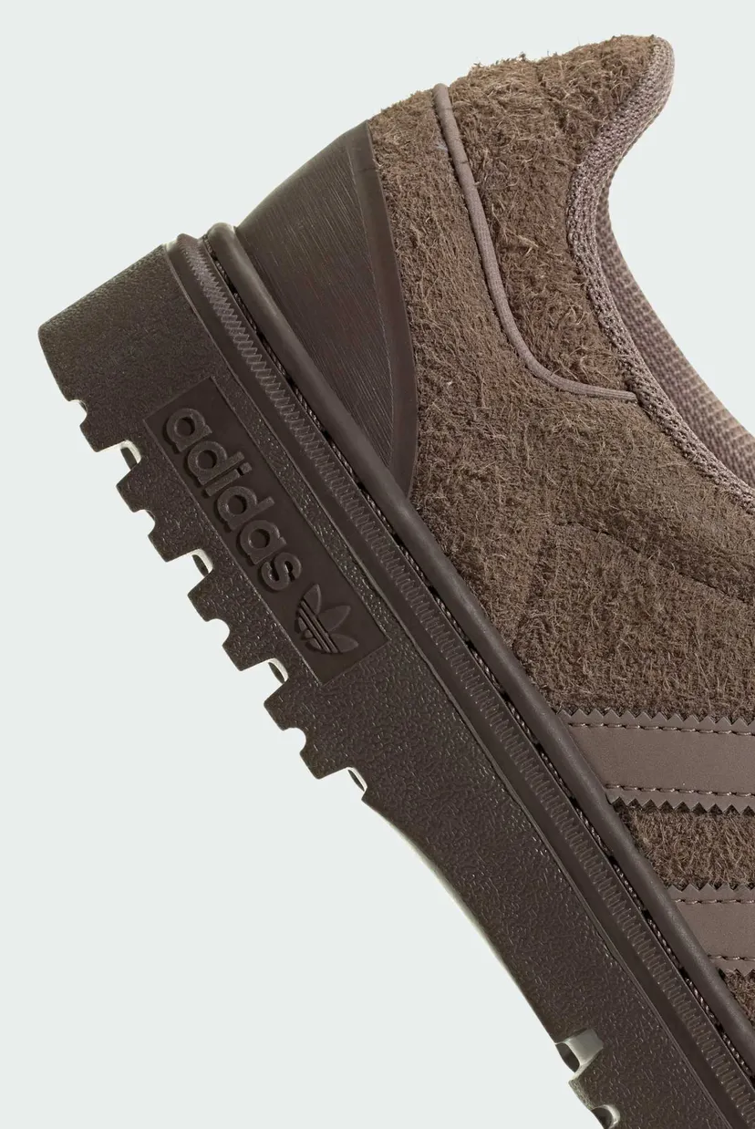 Коричневі замшеві снікерси Samba Winterized 7