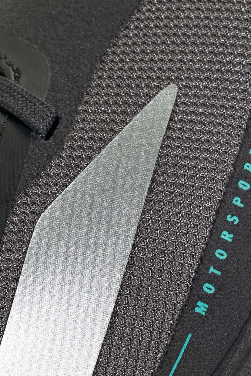 Черные кроссовки ADIDAS FEROZA BASE MERCEDES AMG PETRONAS F1 TEAM 6