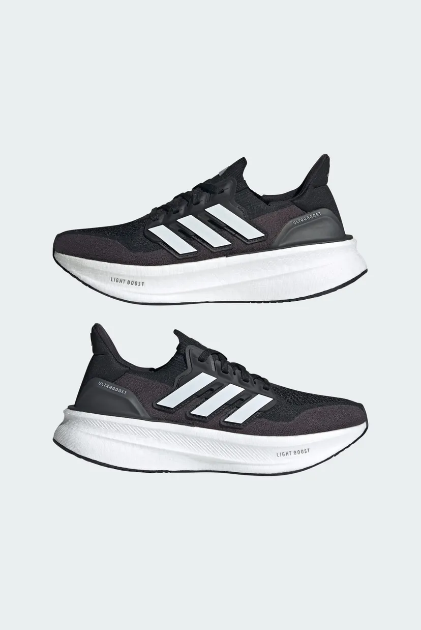 Женские черные кроссовки Ultraboost 5 7