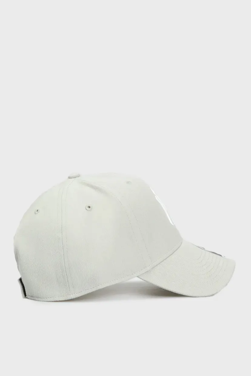 Серая кепка NEW YORK YANKEES 3