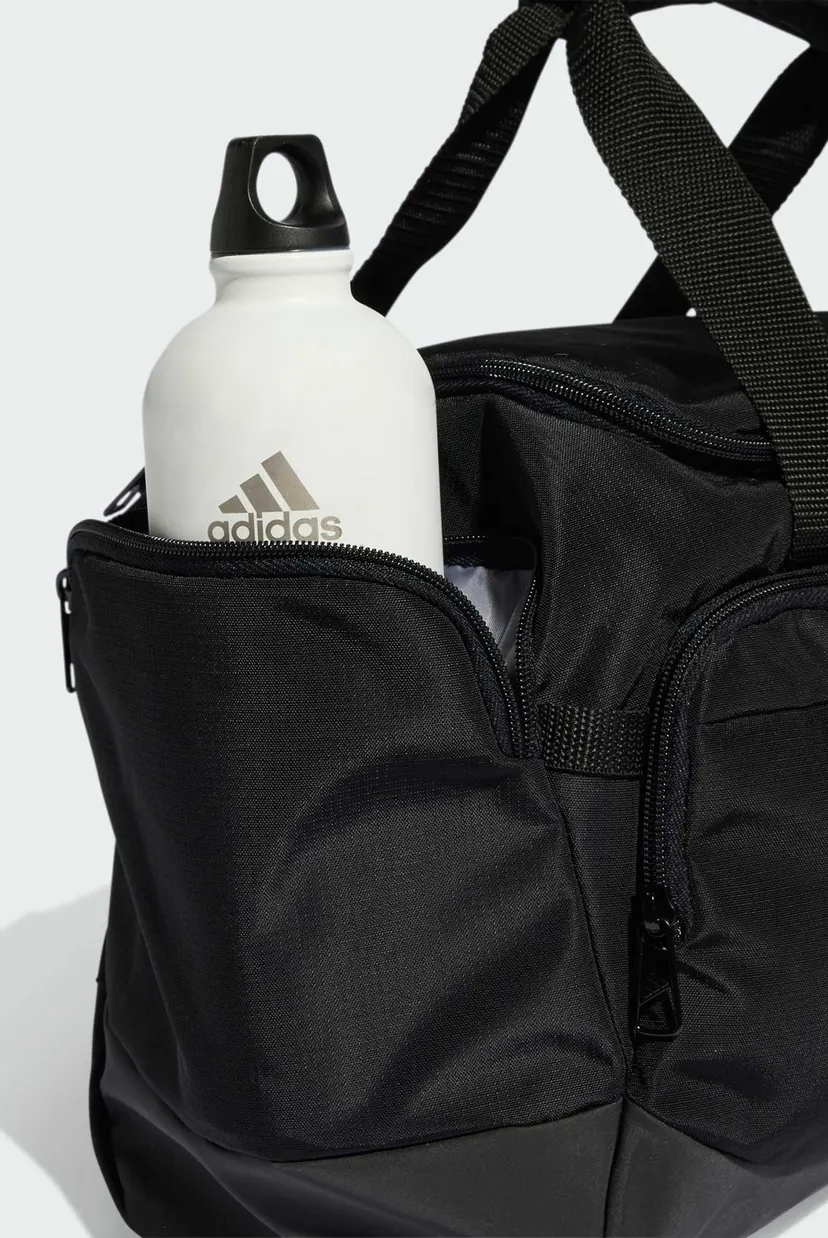 Черная спортивная сумка Training Defender Duffle XSmall 6