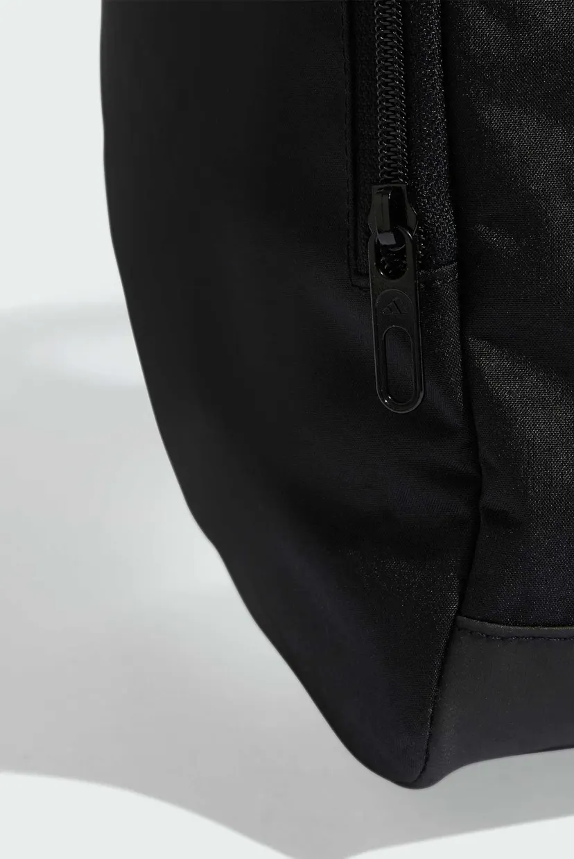 Черная спортивная сумка Linear Medium 5
