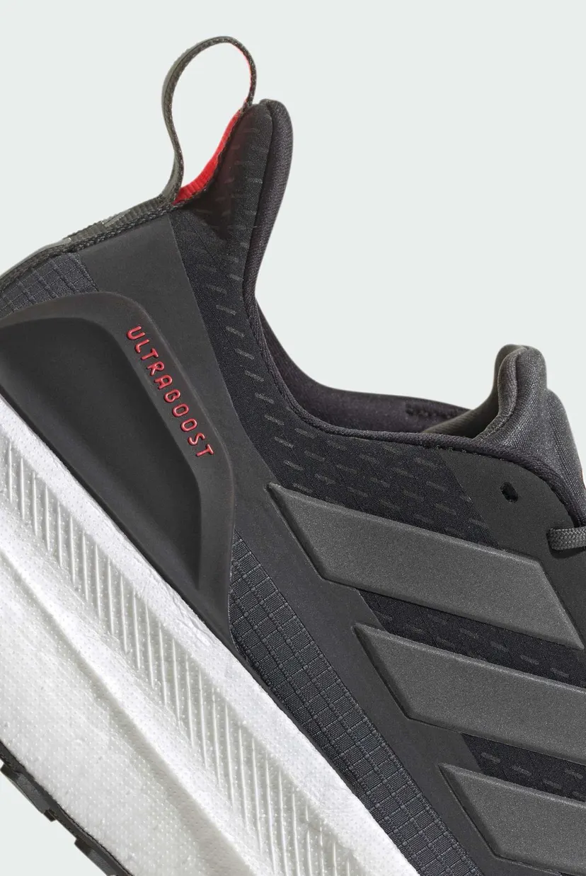 Чоловічі чорні кросівки Ultraboost 5 TR 9