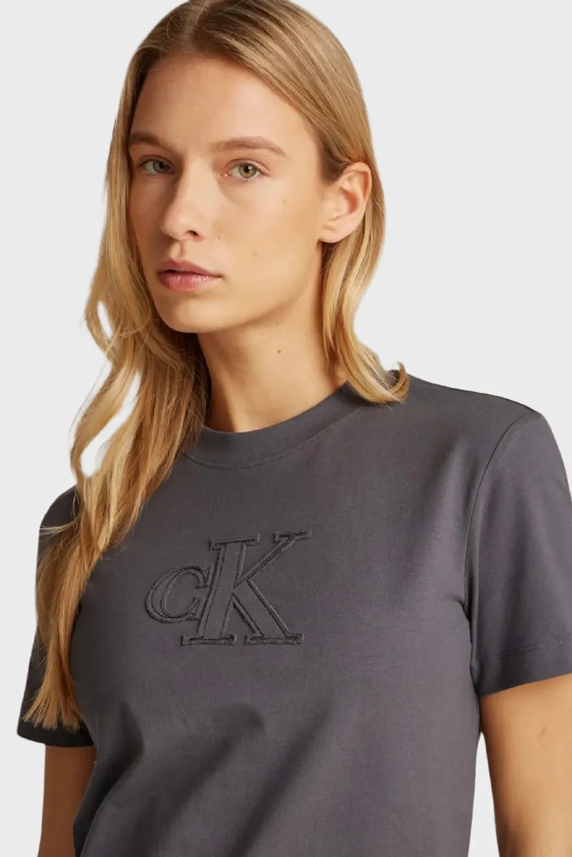 Жіноча темно-сіра футболка CK APPLIQUE REGULAR TEE 4