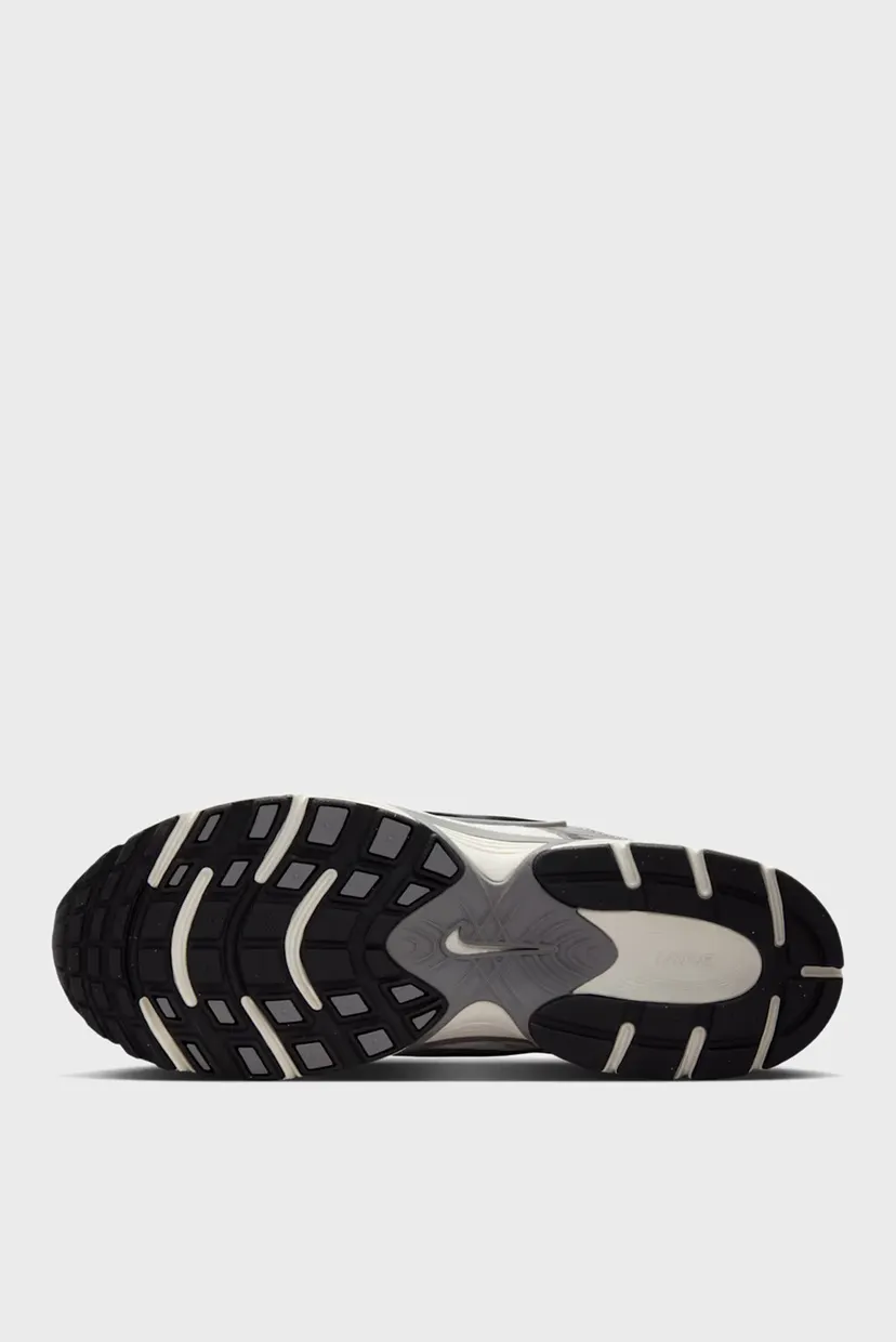 Чоловічі кросівки NIKE V5 RNR 6
