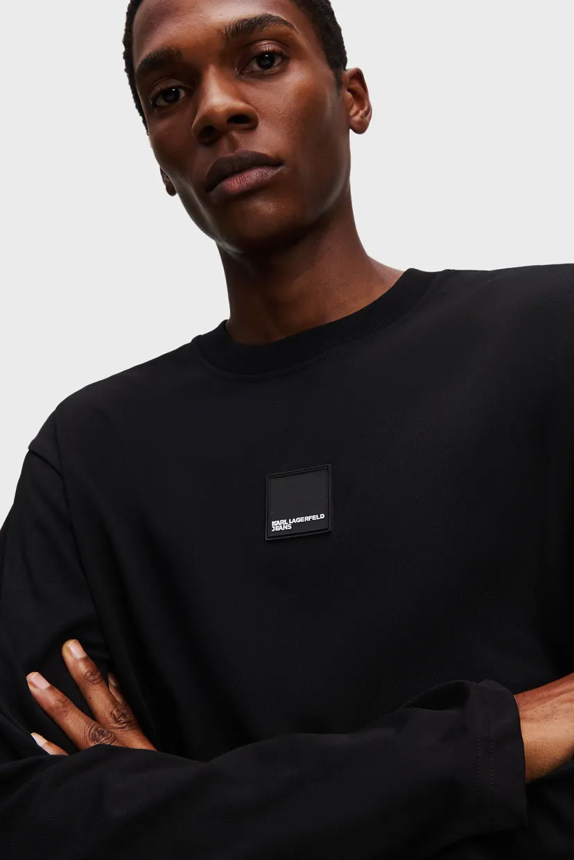 Чоловічий чорний лонгслів KLJ REG LS CURVED HEM TEE 4
