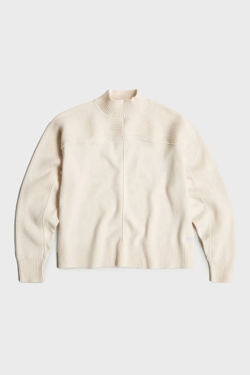 Женский бежевый свитер Boxy mock jumper wmn 4