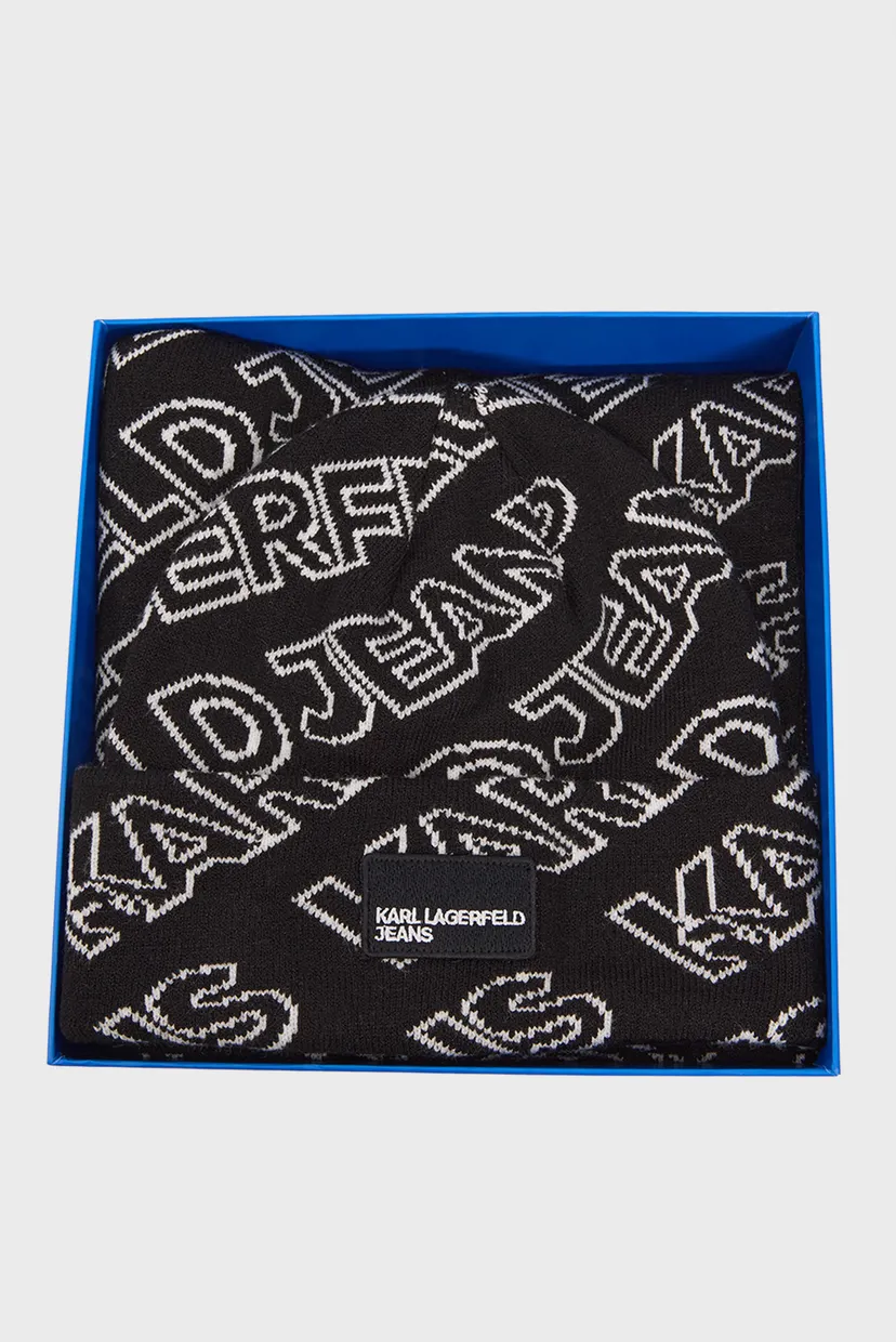 Жіночий набір аксесуарів з візерунком (шапка, шарф) monogram 6