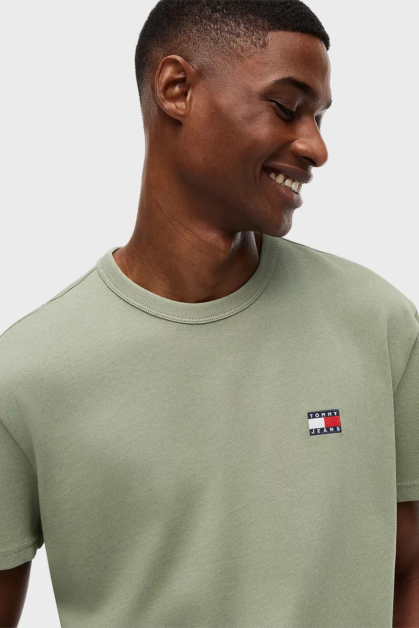 Мужская оливковая футболка REG BADGE TEE EXT 4