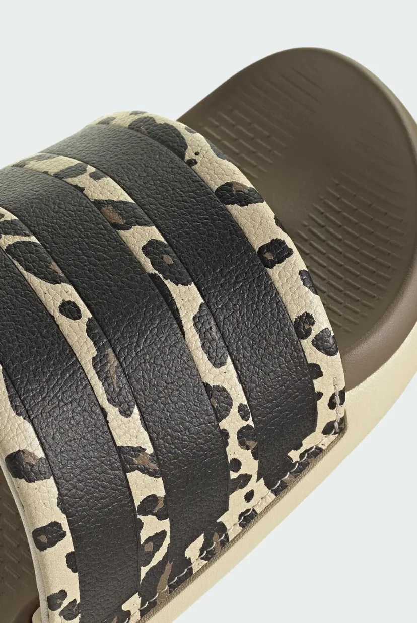 Бежеві слайдери з візерунком ADILETTE COMFORT 2.0 9