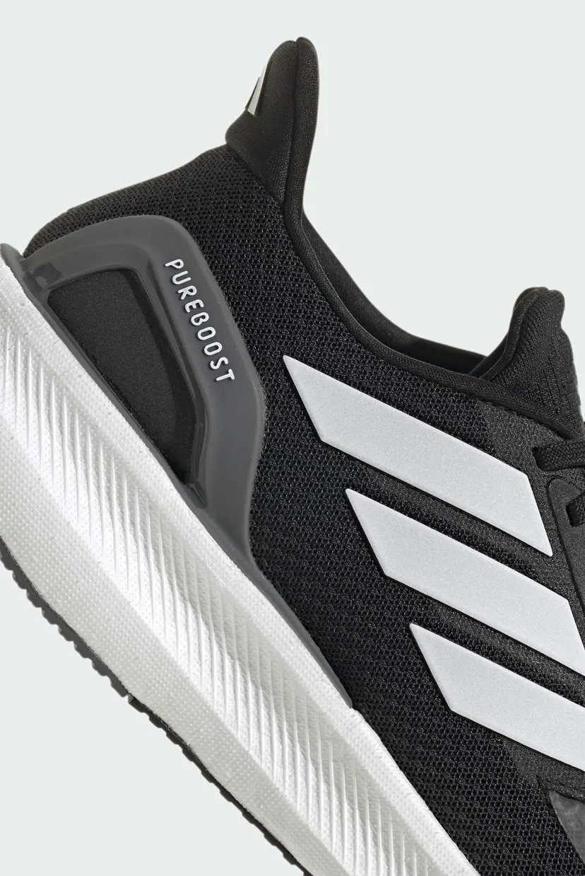 Чоловічі чорні кросівки Pureboost 5 9