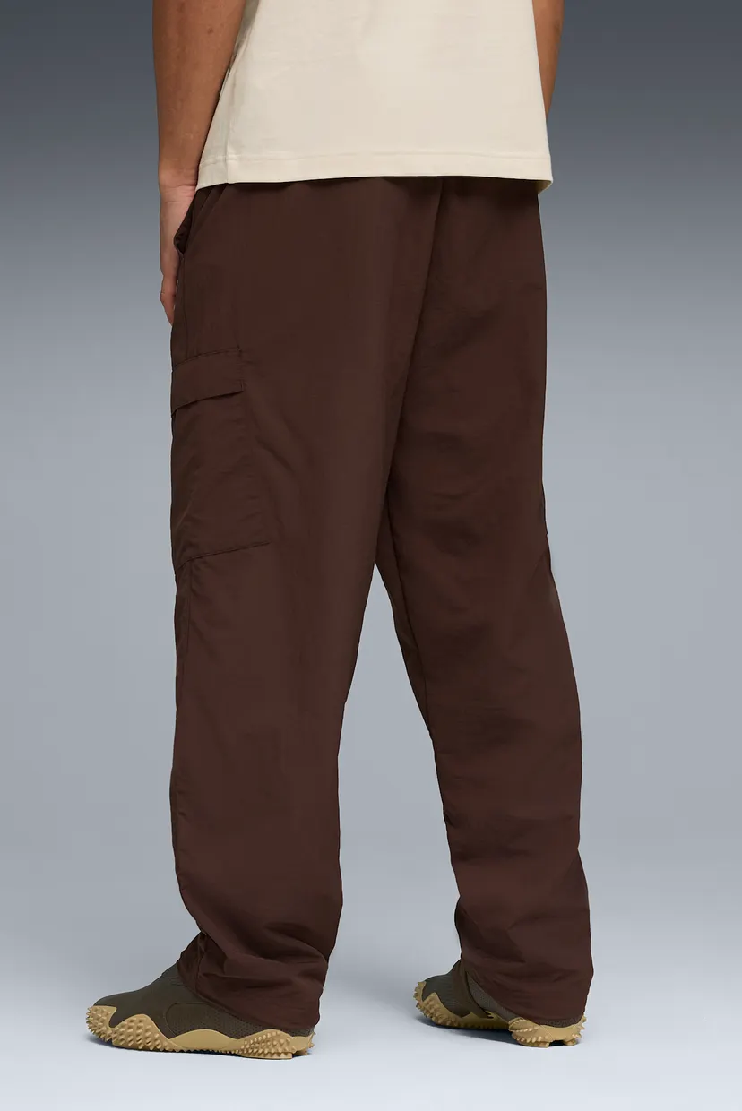 Чоловічі коричневі спортивні штани WARDROBE ESS Relaxed Cargo Pants Men 3