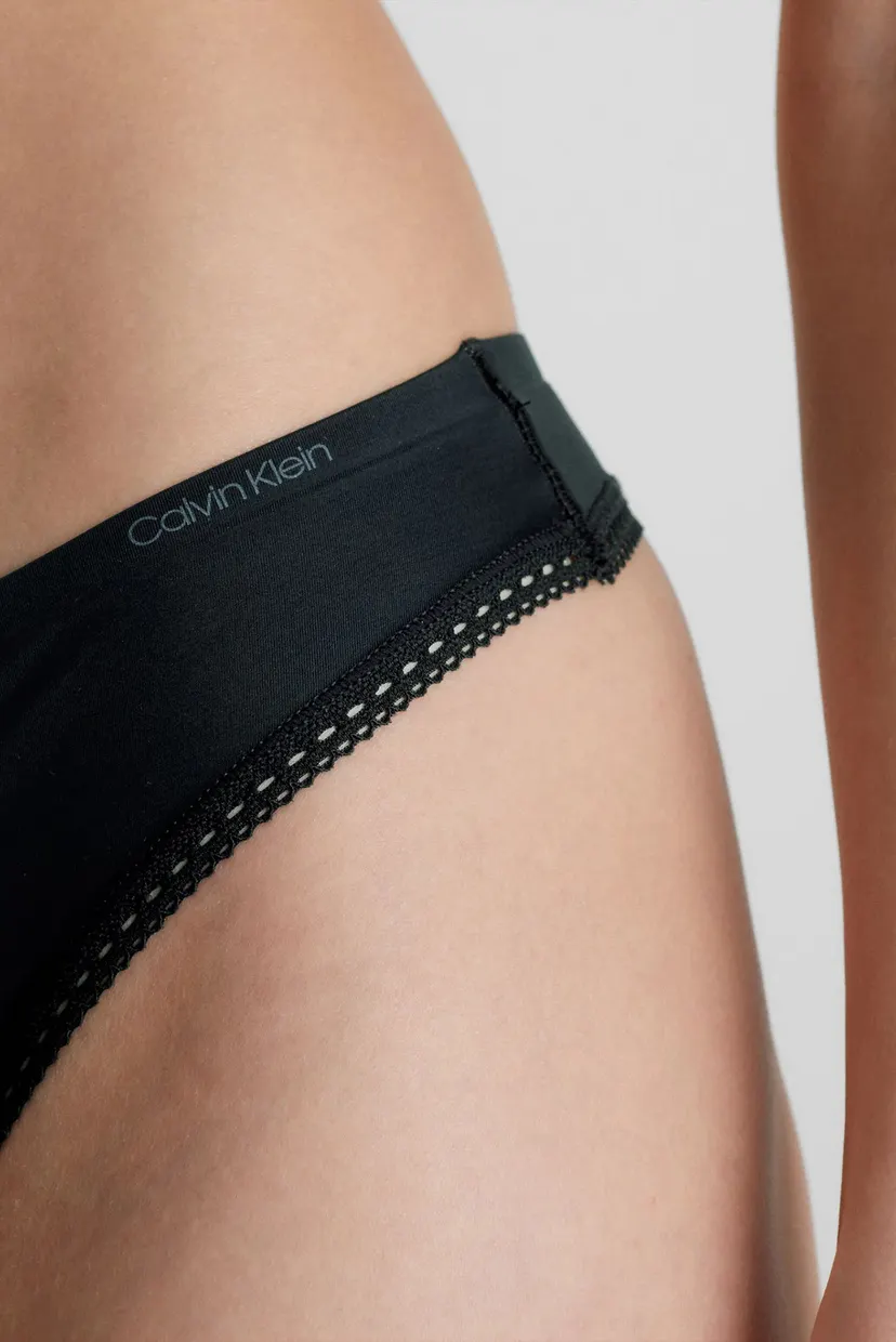 Жіночі чорні трусики THONG 4