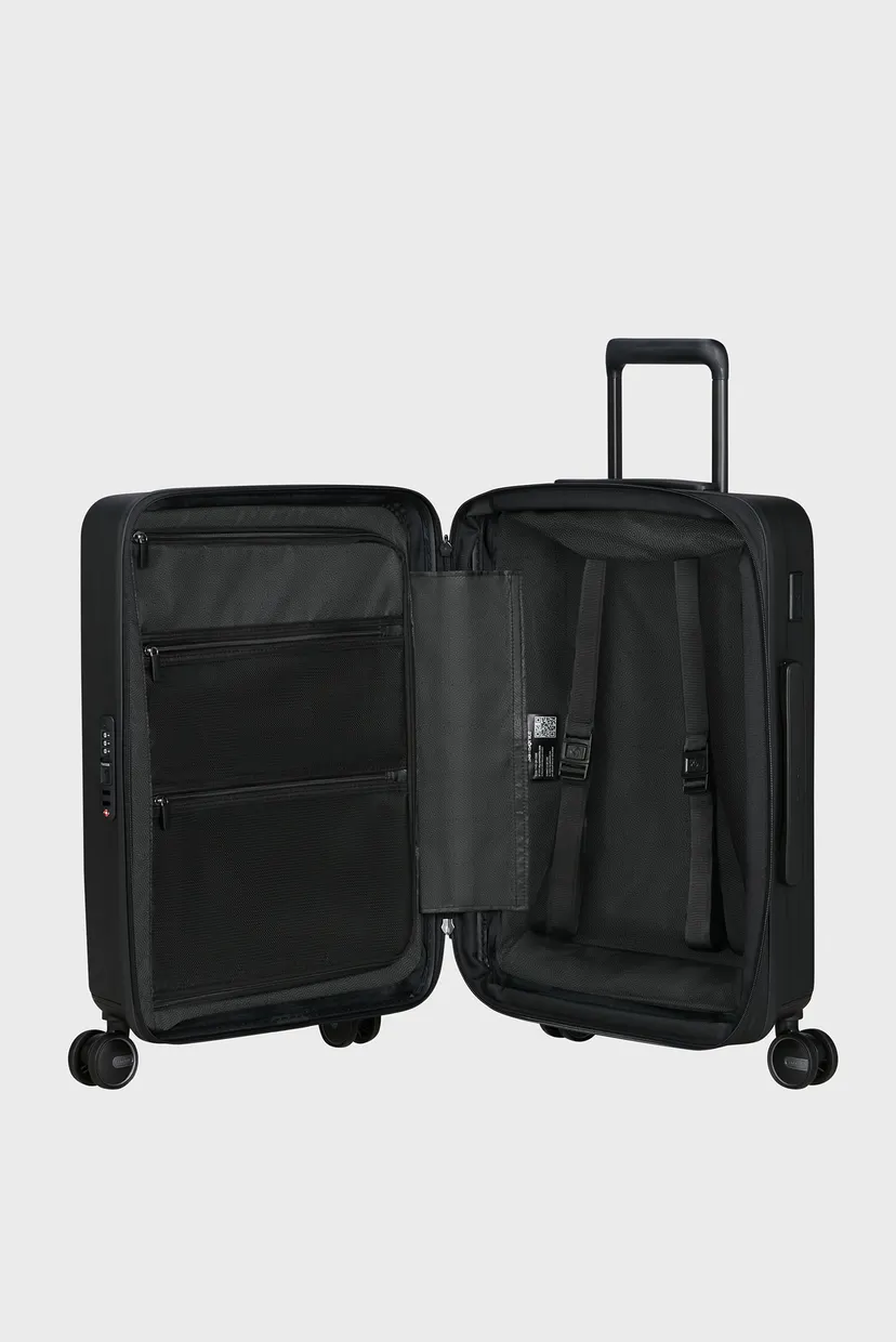 Черный чемодан 55 см RESTACKD BLACK 4