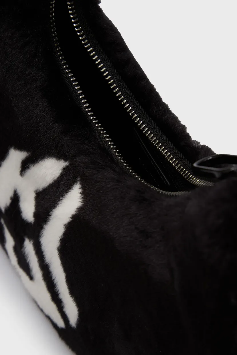 Жіноча чорна сумка fur logo sm halfmoon shb 6