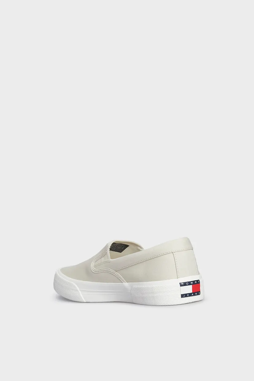 Чоловічі бежеві сліпони TJM SLIP ON CANVAS 5